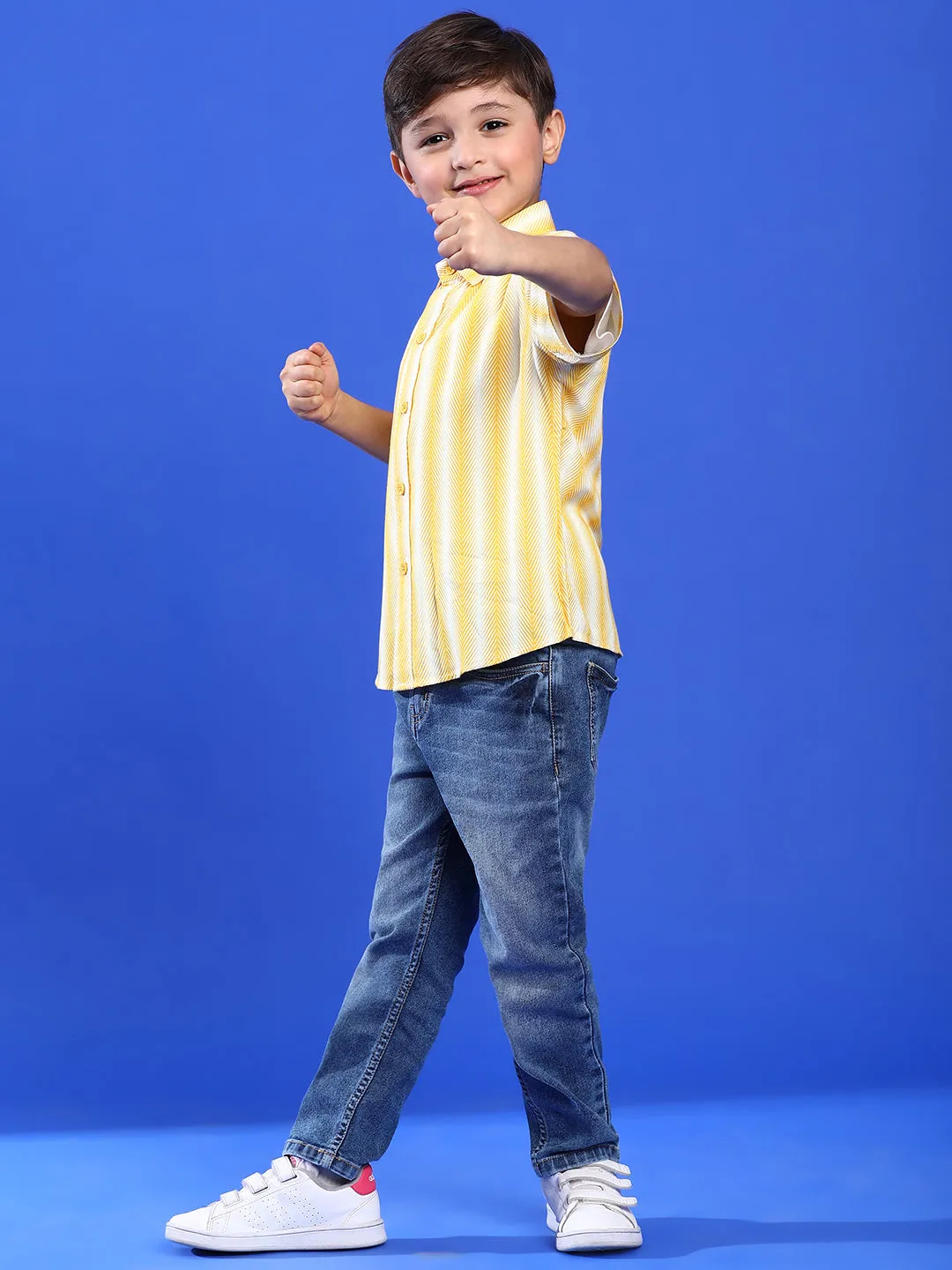 Boys Yellow Half Sleeves Viscos Printed Regular Fit Shirt