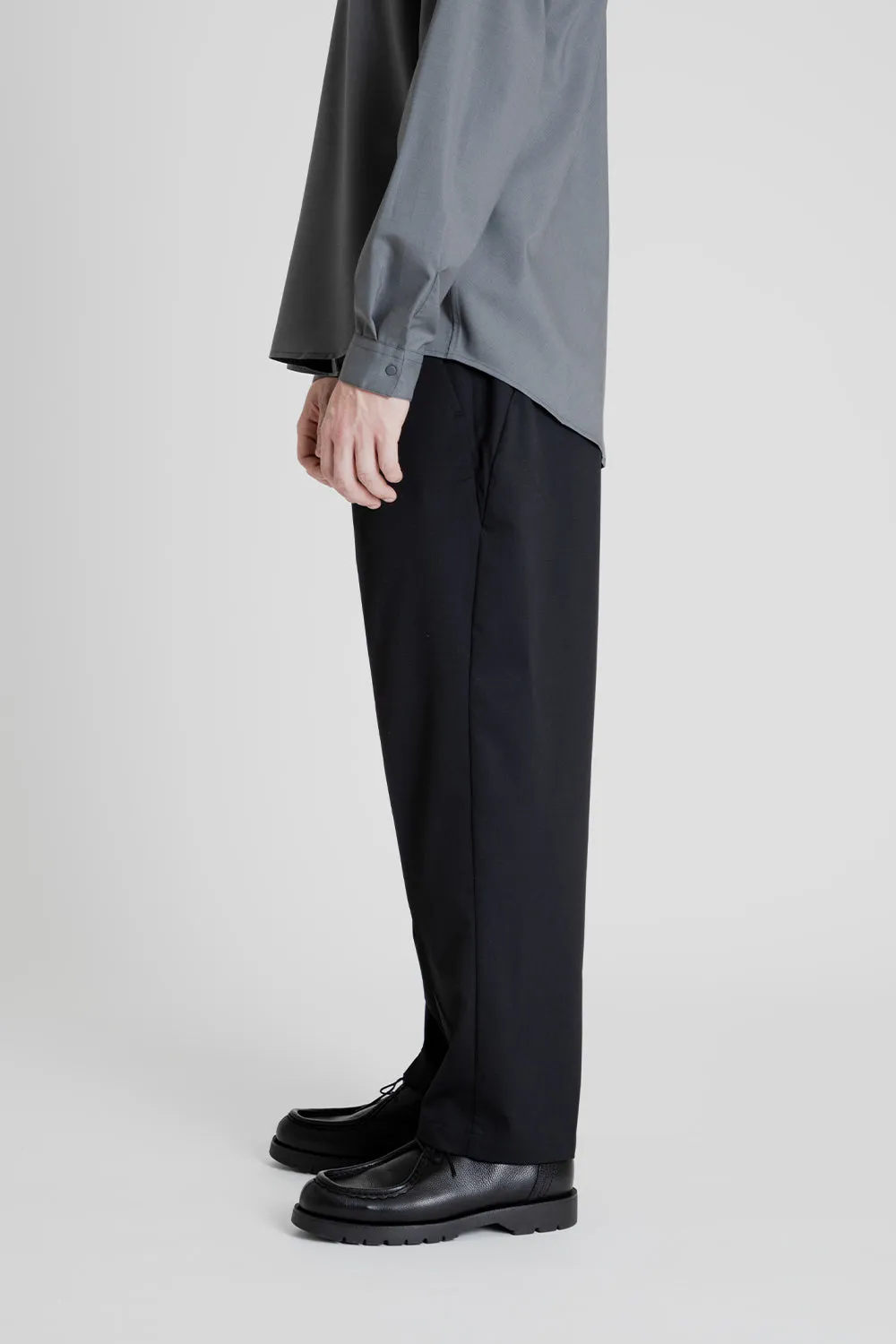 One Tuck Wool Pants - Black
