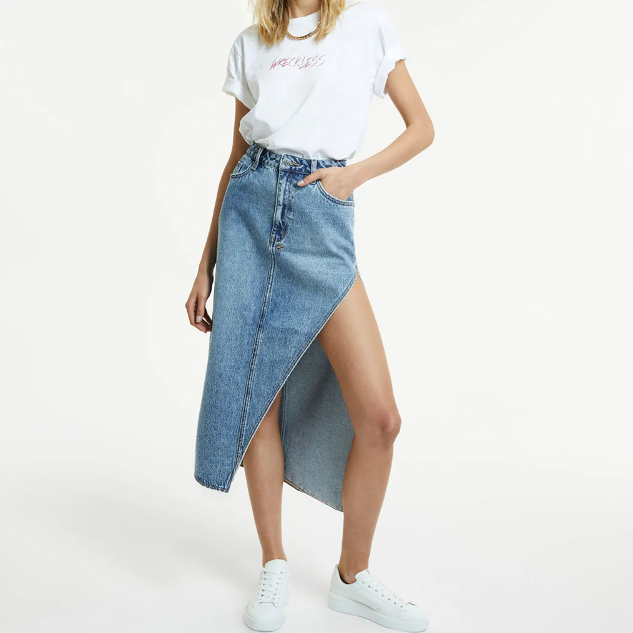 SYNERGY SKIRT VIBES